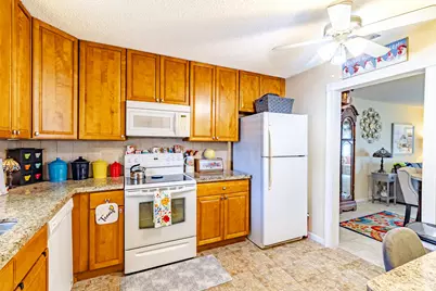 849 Salem Lane, Lake Worth, FL 33467 - Photo 5