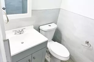 240 SW 8th St, Pompano Beach, FL 33060 - Photo 11