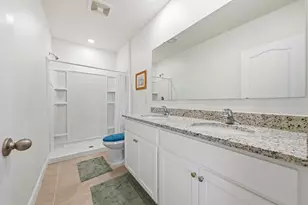 986 Lido Dr, Howey in the Hills, FL 34737 - Photo 5