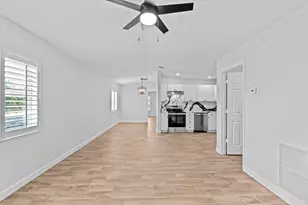 56 W 12th St, Riviera Beach, FL 33404 - Photo 5