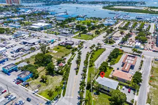 56 W 12th St, Riviera Beach, FL 33404 - Photo 31