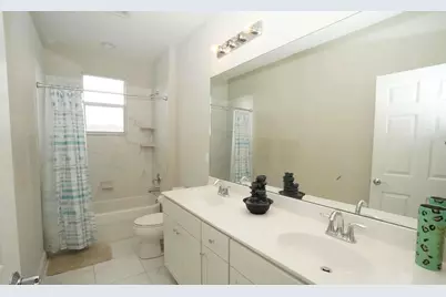 1271 NW Leonardo Circle, Port Saint Lucie, FL 34986 - Photo 19