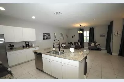 1271 NW Leonardo Circle, Port Saint Lucie, FL 34986 - Photo 11