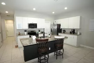 1271 NW Leonardo Cir, Port Saint Lucie, FL 34986 - Photo 7