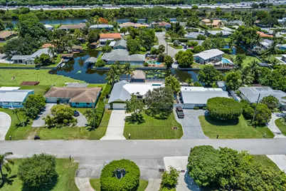 1140 Lake Clarke Drive, West Palm Beach, FL 33406 - Photo 35