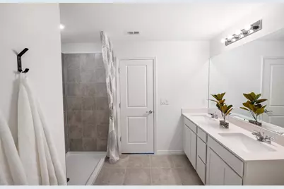 605 Oasis Lake Place, Lehigh Acres, FL 33936 - Photo 15