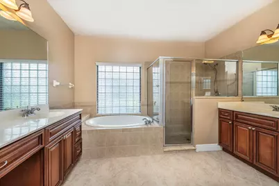 2295 NW Diamond Creek Way, Jensen Beach, FL 34957 - Photo 23