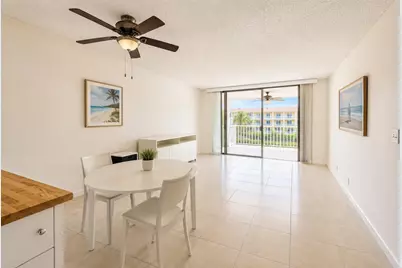 6700 Royal Palm Boulevard #210d, Margate, FL 33063 - Photo 5