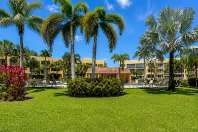 6700 Royal Palm Boulevard #210d, Margate, FL 33063 - Photo 15