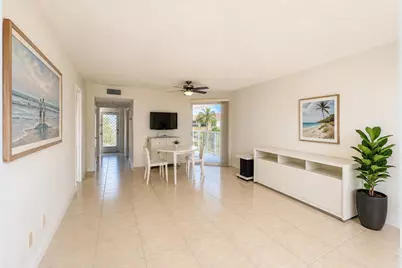 6700 Royal Palm Boulevard #210d, Margate, FL 33063 - Photo 3
