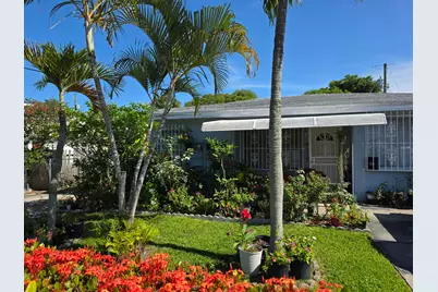 528 49th Street, West Palm Beach, FL 33407 - Photo 1