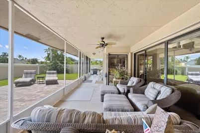 1654 Farmington Circle, Wellington, FL 33414 - Photo 31