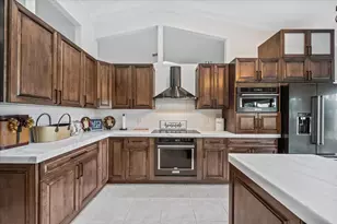 1654 Farmington Cir, Wellington, FL 33414 - Photo 5