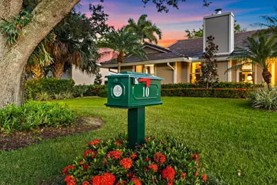 10 Bentwood Road, Palm Beach Gardens, FL 33418 - Photo 3