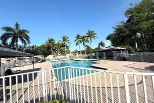 2046 Madeira Dr, Weston, FL 33327 - Photo 31