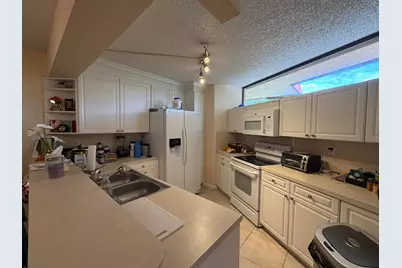 8273 Severn Drive #D, Boca Raton, FL 33433 - Photo 5