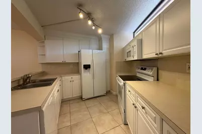 8273 Severn Drive #D, Boca Raton, FL 33433 - Photo 5