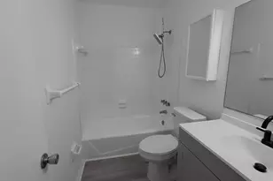 1300 NE 3rd St, Fort Lauderdale, FL 33301 - Photo 19