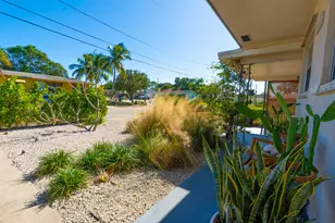 2401 Avenue Q, West Palm Beach, FL 33404 - Photo 9