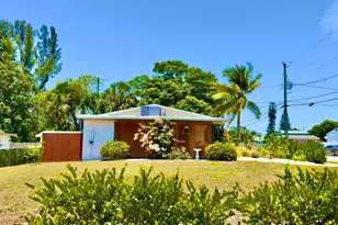 2401 Avenue Q, West Palm Beach, FL 33404 - Photo 5