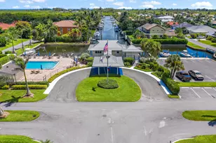 8967 SE Star Island Way, Hobe Sound, FL 33455 - Photo 13