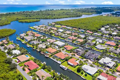 8967 SE Star Island Way, Hobe Sound, FL 33455 - Photo 5