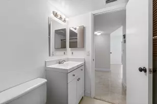 351 Club Cir, Boca Raton, FL 33487 - Photo 49