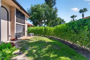 351 Club Cir, Boca Raton, FL 33487 - Photo 57