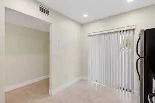 351 Club Cir, Boca Raton, FL 33487 - Photo 35