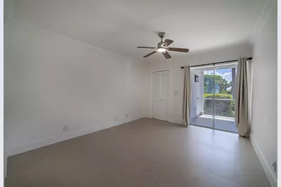 815 W Boynton Beach Boulevard #12-106, Boynton Beach, FL 33426 - Photo 21
