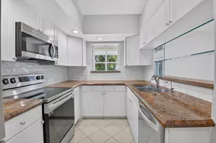 10911 Ladera Ln, Boca Raton, FL 33498 - Photo 17