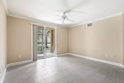 6450 Emerald Dunes Drive #103, West Palm Beach, FL 33411 - Photo 15