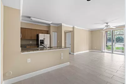6450 Emerald Dunes Drive #103, West Palm Beach, FL 33411 - Photo 13