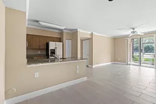 6450 Emerald Dunes Dr, West Palm Beach, FL 33411 - Photo 13