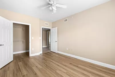 6450 Emerald Dunes Drive #103, West Palm Beach, FL 33411 - Photo 23