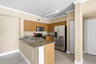 6450 Emerald Dunes Dr, West Palm Beach, FL 33411 - Photo 9