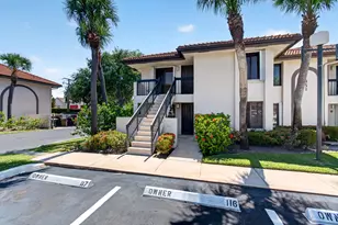 351 Club Cir, Boca Raton, FL 33487 - Photo 1