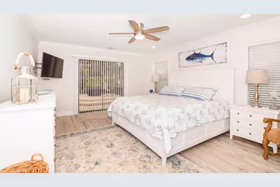 2411 NE Pinecrest Lakes Boulevard, Jensen Beach, FL 34957 - Photo 15