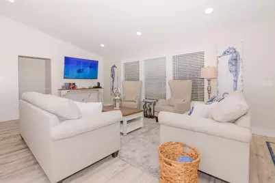 2411 NE Pinecrest Lakes Boulevard, Jensen Beach, FL 34957 - Photo 5