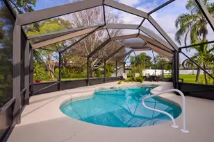 2411 NE Pinecrest Lakes Blvd, Jensen Beach, FL 34957 - Photo 33