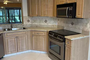 7254 Clunie Pl, Delray Beach, FL 33446 - Photo 5
