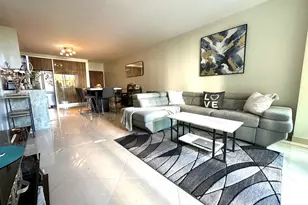 4001 S Ocean Dr, Hollywood, FL 33019 - Photo 3