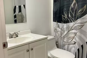 2826 SW 12th St, Deerfield Beach, FL 33442 - Photo 11