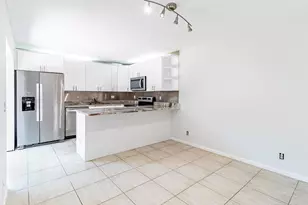 2826 SW 12th St, Deerfield Beach, FL 33442 - Photo 9