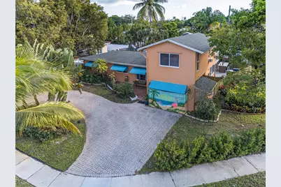 40 SW 9th Court, Pompano Beach, FL 33060 - Photo 3