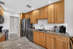 11811 Ave Of The Pga, Palm Beach Gardens, FL 33418 - Photo 5