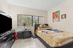 2550 SW 18th Terrace, Fort Lauderdale, FL 33315 - Photo 21
