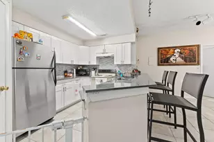 2550 SW 18th Terrace, Fort Lauderdale, FL 33315 - Photo 7