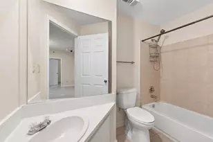 2550 SW 18th Terrace, Fort Lauderdale, FL 33315 - Photo 23