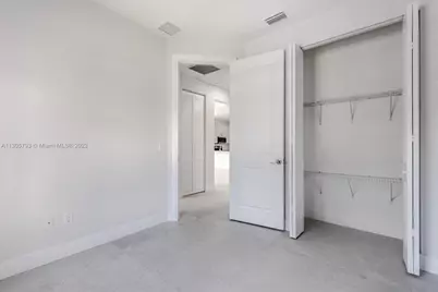 513 6th Avenue S, Lake Worth Beach, FL 33460 - Photo 15